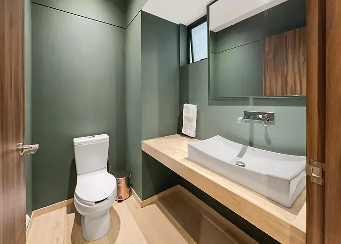 23-gh3 2 Bedroom 2.5 Baths Private Patio Roma Norte Apartment *