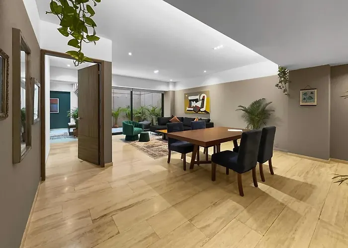 23-gh3 2 Bedroom 2.5 Baths Private Patio Roma Norte Apartment Mexico City